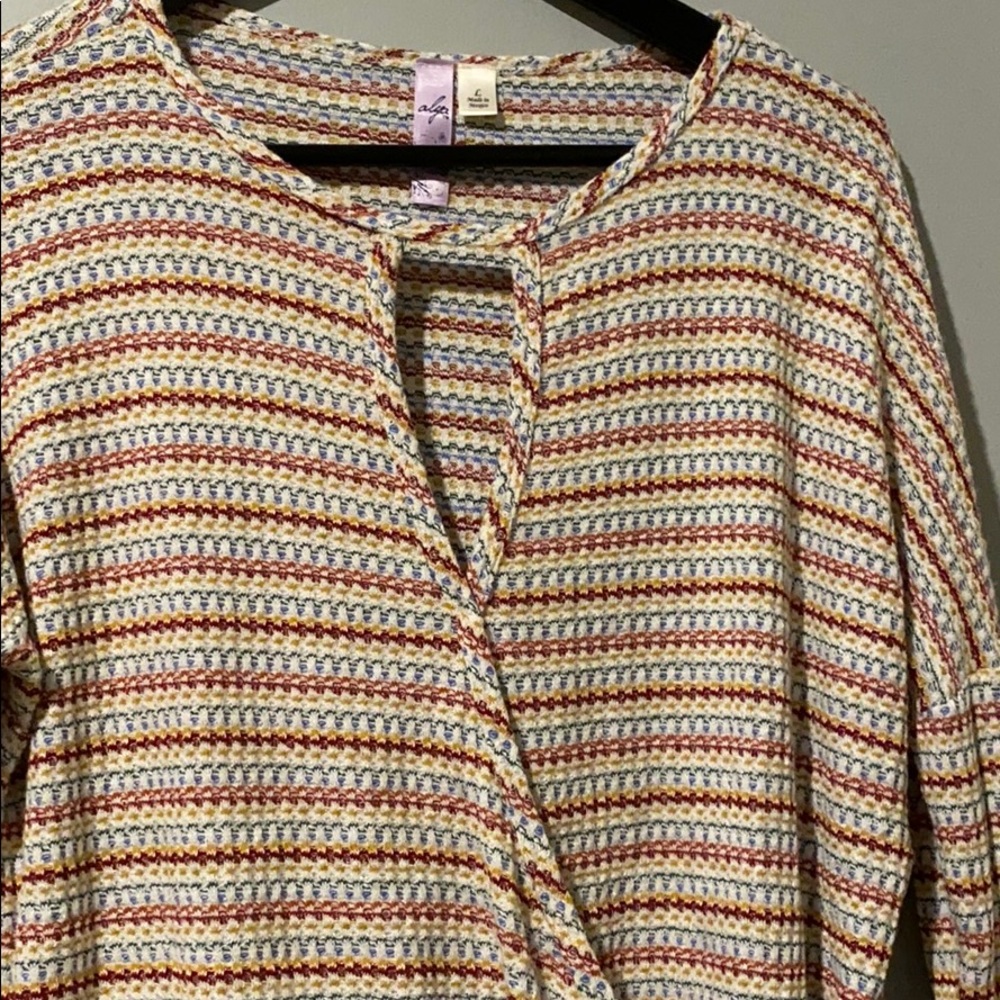Alta Wrap Top - Picture 3 of 5